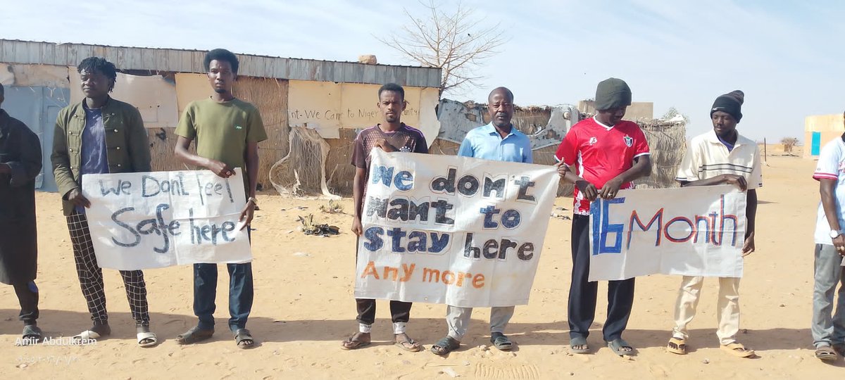 AbdulHalim71671's tweet photo. 🔴 ((  495  )) days of peaceful protest at Agadez humanitarian center 
Demanding a dignified life 
and a decent life..
We want to live like you 
#pleaseHelpUs
Please help US 
@UN @Refugees @UNGeneva @UNHumanRights @UNmigration https://t.co/Y1okqC8SbB