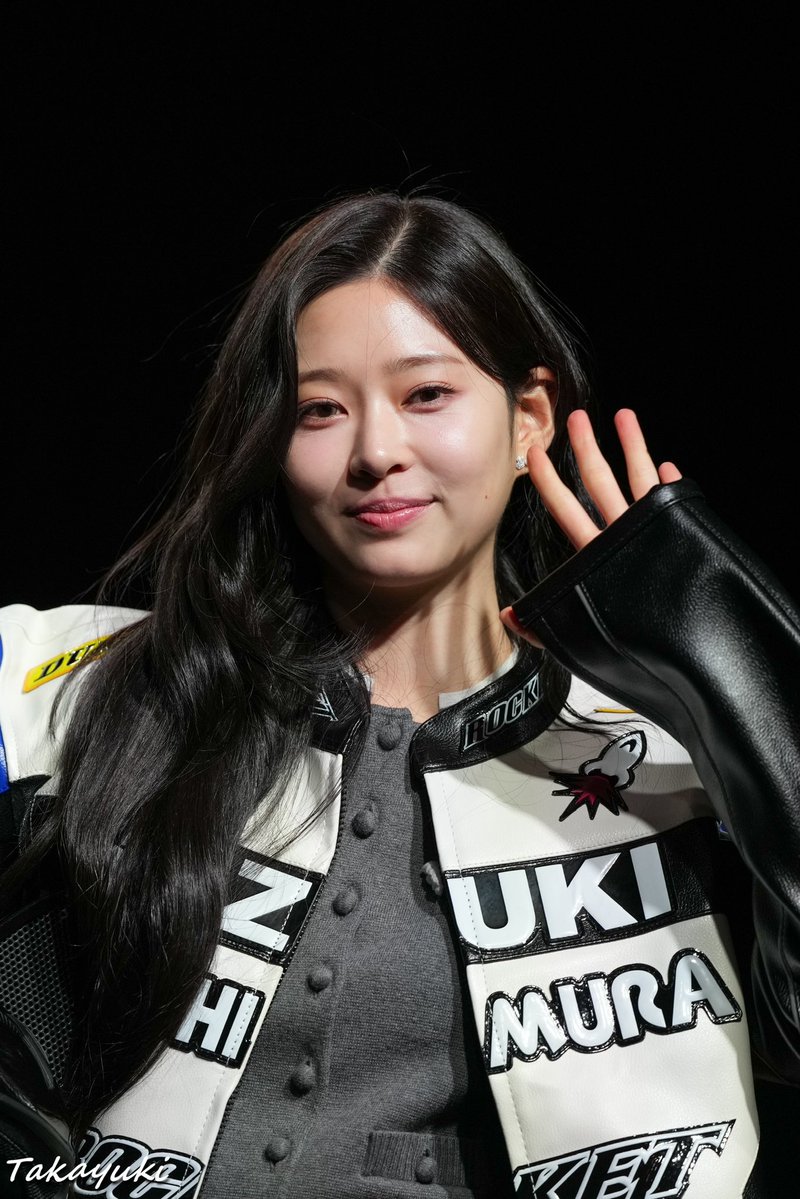 tochigi47's tweet image. 260118
김민주
 2026 SEASON'S GREETINGS [ME MY MINJU] 팬사인회
その9

#김민주 #kimminju #ミンジュ