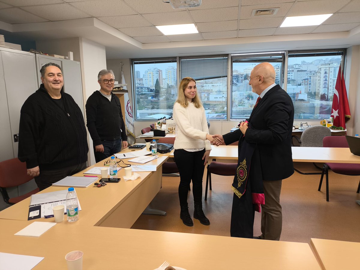 Öğrencimiz Nur METE'nin GİT Yüksek Lisans Tezi, 29 Ocak 2026 tarihinde, İSTANBUL GEDİK ÜNİVERSİTESİ, KARTAL Kampüsü'nde, Tez Savunma Jürisi tarafından "Başarılı" bulunmuş ve Yüksek Lisans Tezi olarak kabul edilmiştir. Eğitim yaşamında ve ilerleyişinde daha nice başarılar dileriz.