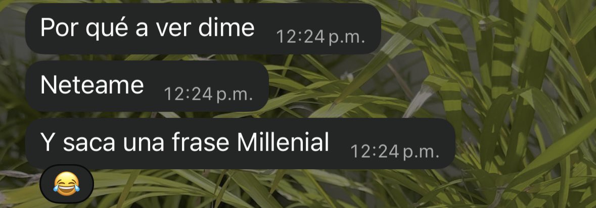 Paogms's tweet photo. JAJAJAJAJAJA  claramente en una deeptalk no puede faltar mi facto y mi frase millenial y me conocen bieeeen https://t.co/EoQIjuFAmW