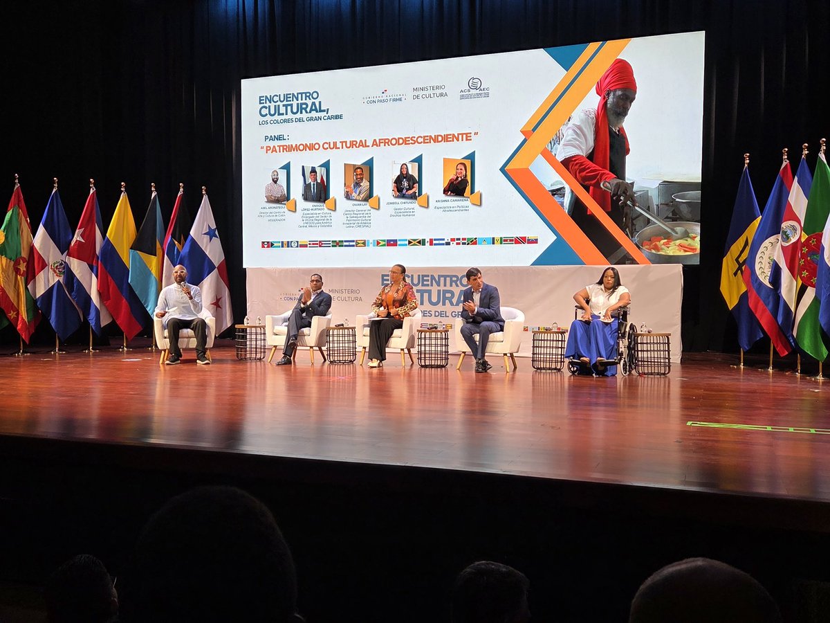 Orestes_PP's tweet photo. La ministra de Cultura de #Panamá 🇵🇦 , María Eugenia Herrera, y la SG de la Asociación de Estados del Caribe (AEC), Noemi Espinoza, inauguraron, en el Centro Cultural de Colón, el evento "Los Colores del Gran Caribe", dedicado al patrimonio cultural afrodescendiente. https://t.co/OrrxmaN46b