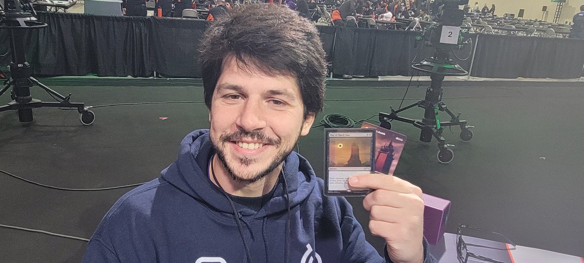 Robert Taylor🔥 tweet media