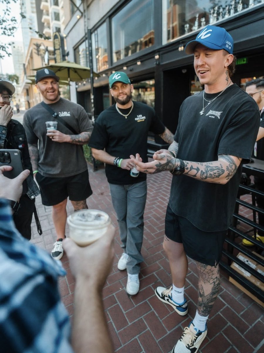 Tyler Reed | Family Magician tweet media