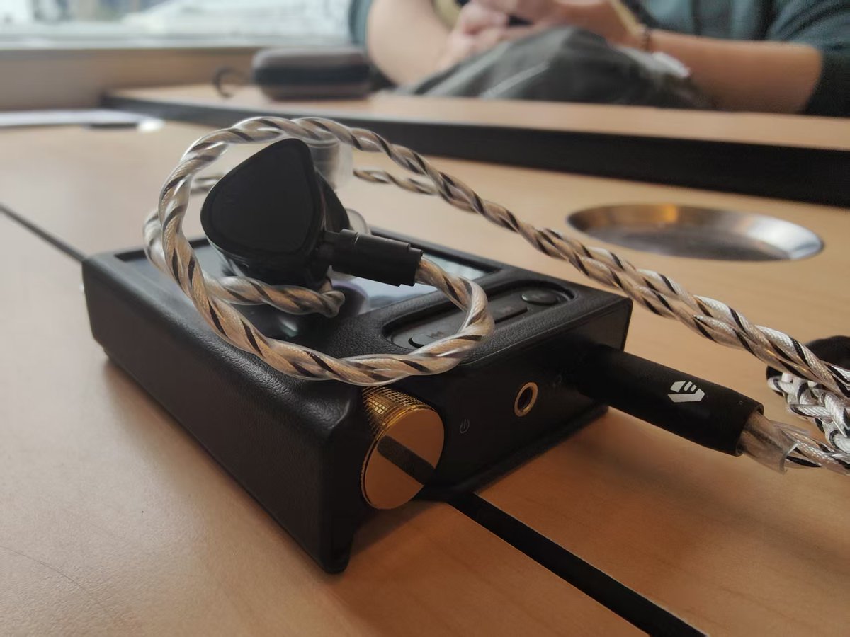 ARISYN_Official tweet media