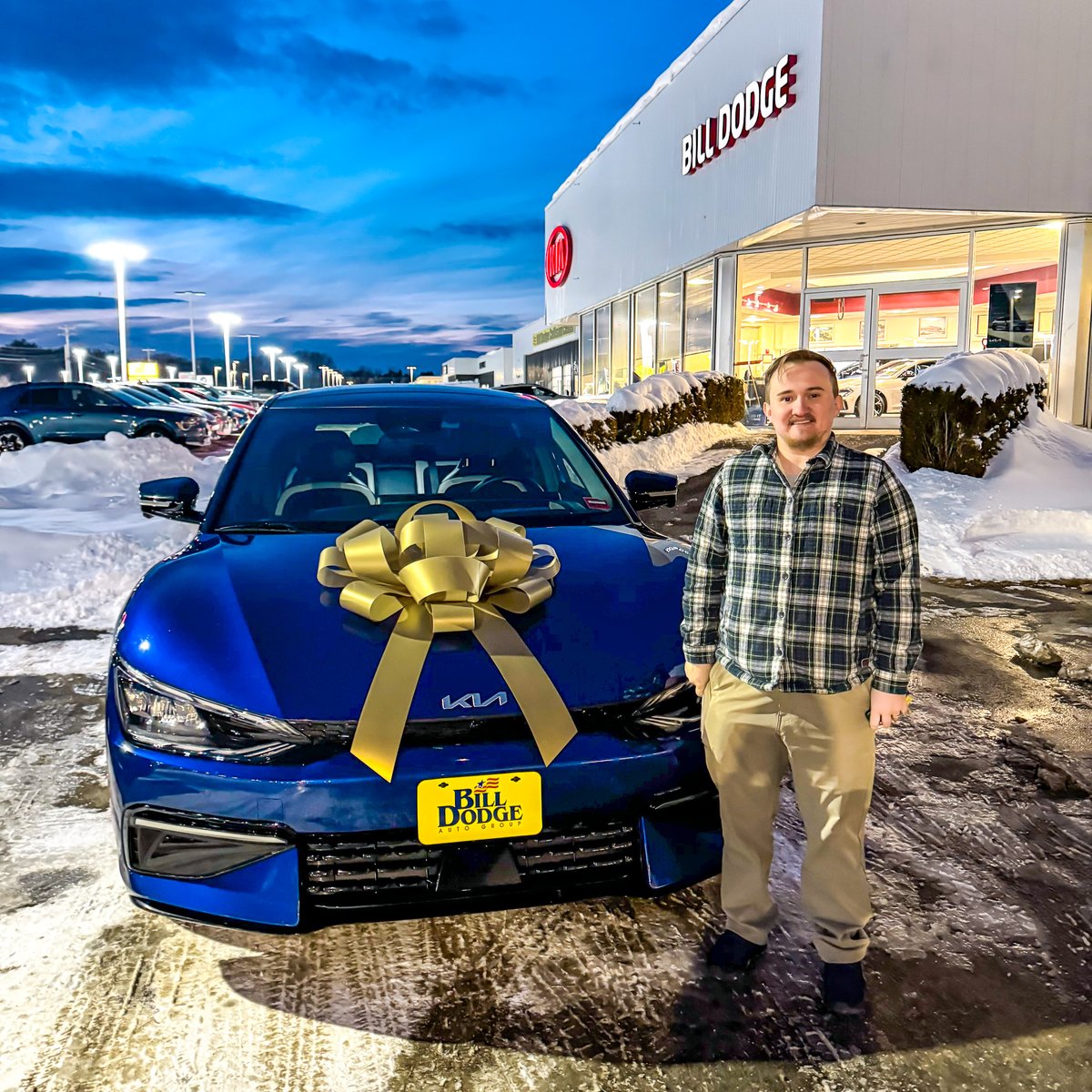 Kit just drove home in this stunning #CertifiedPre-Owned #Kia #EV6, with Nadia there to make the experience smooth and exciting from start to finish! 🎉🚗⚡

Welcome to the Bill Dodge family, Kit, and we hope you enjoy every electric mile ahead! 💙🔌