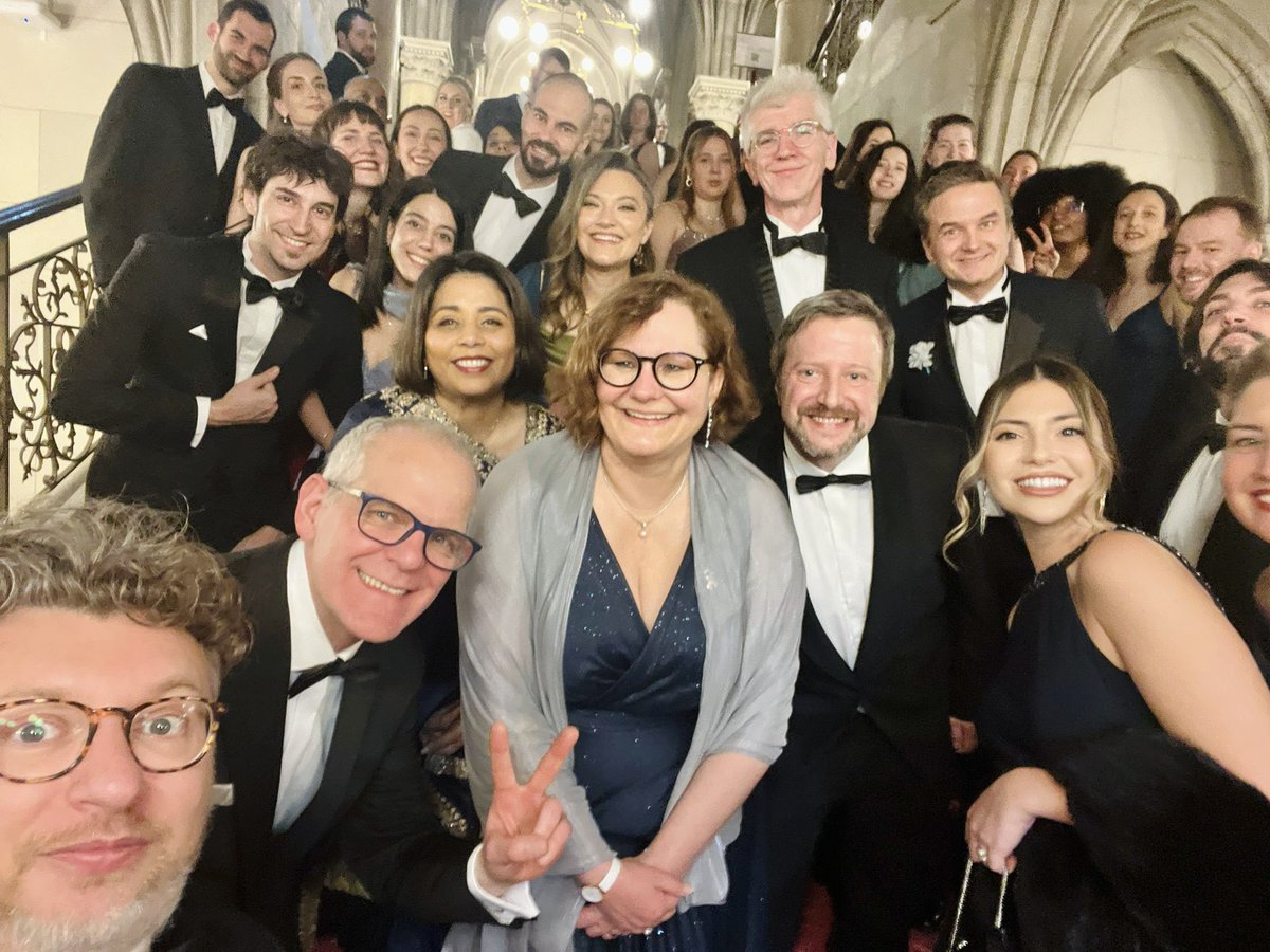 andi roy tweet media