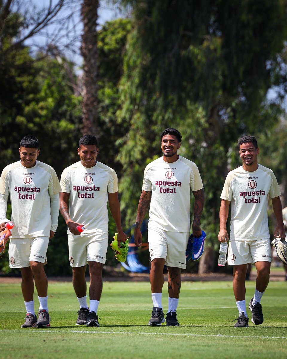 𝗙𝗘𝗟𝗜𝗖𝗜𝗗𝗔𝗗 🥹❤️

#UnaHistoriaDeGrandeza