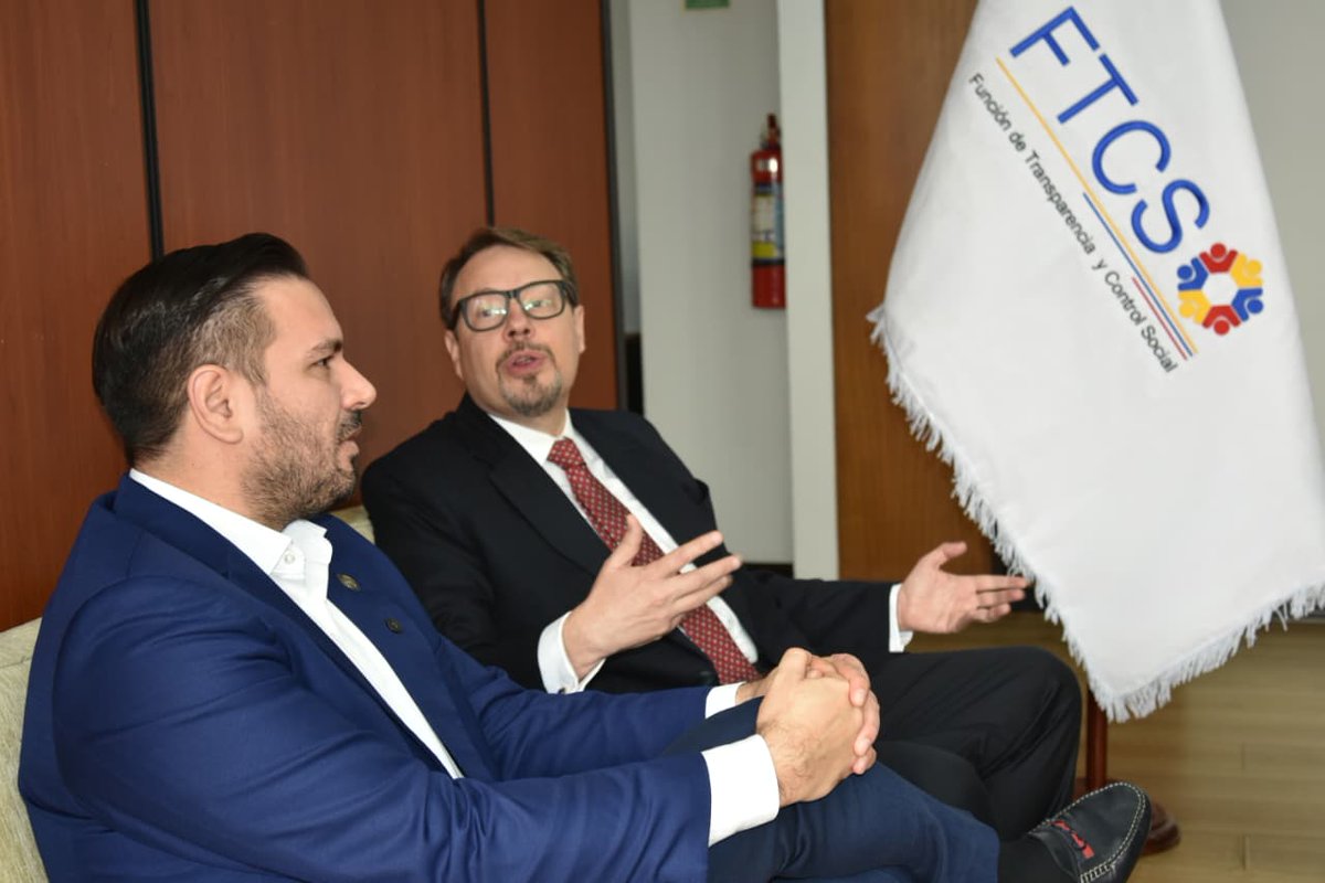 📢 Como Vicepresidente de la <a href="/FTCS_Ec/">Función de Transparencia y Control Social</a>, tuve el agrado de participar, junto al Presidente <a href="/AndresFantoniB/">ANDRÉS FANTONI</a>, en una reunión de trabajo destinada a definir la hoja de ruta y planificar las acciones estratégicas que impulsaremos desde la Función de Transparencia y Control Social.