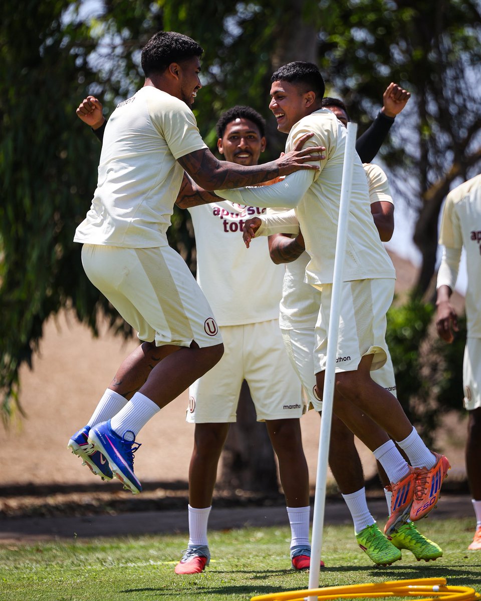 Universitario (@universitario) on Twitter photo 