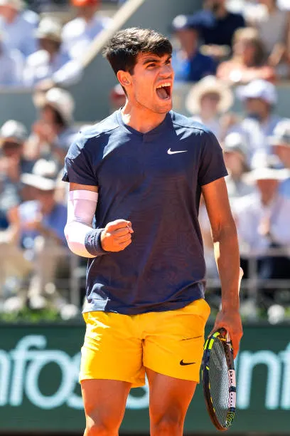 UNMATCHED 🏆🏆: 

With Djokovic upset of Sinner, this means that 15 of the last 15 Grand Slams will have been won by one of Carlos Alcaraz, Jannik Sinner, Novak Djokovic or Ben Shelton. 

The elite separate themselves even more.