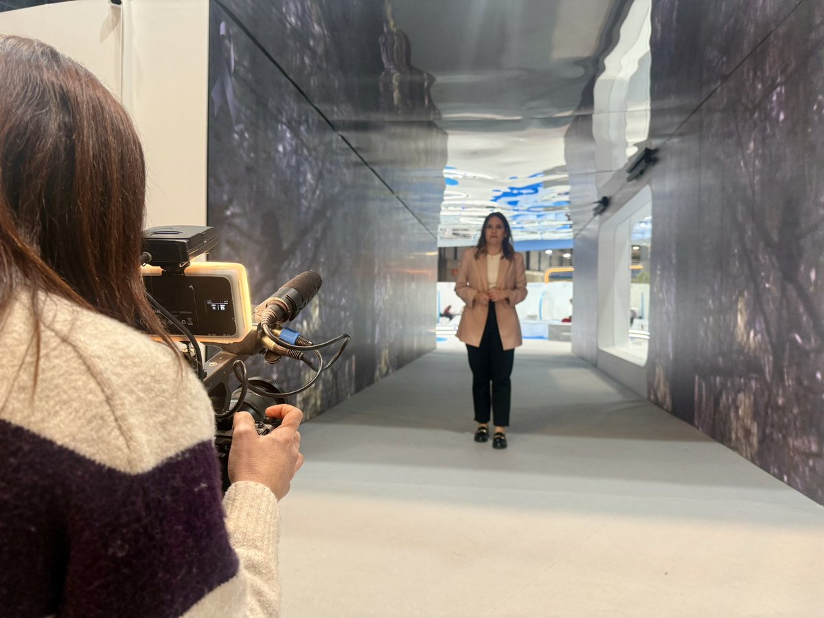 🏖️🌄 Costa, interior, patrimonio y sabores que enamoran.

😀 Esta noche, a las 20:30, viajamos con <a href="/Analopezyl/">Ana López Ayala</a> a FITUR para enseñarte por qué la Región de Murcia es 𝑭𝒆𝒍𝒊𝒄𝒊𝒅𝒂𝒅 𝒅𝒆 𝒍𝒂 𝒃𝒖𝒆𝒏𝒂. 

🔛 Streaming > goo.su/hWxIJ