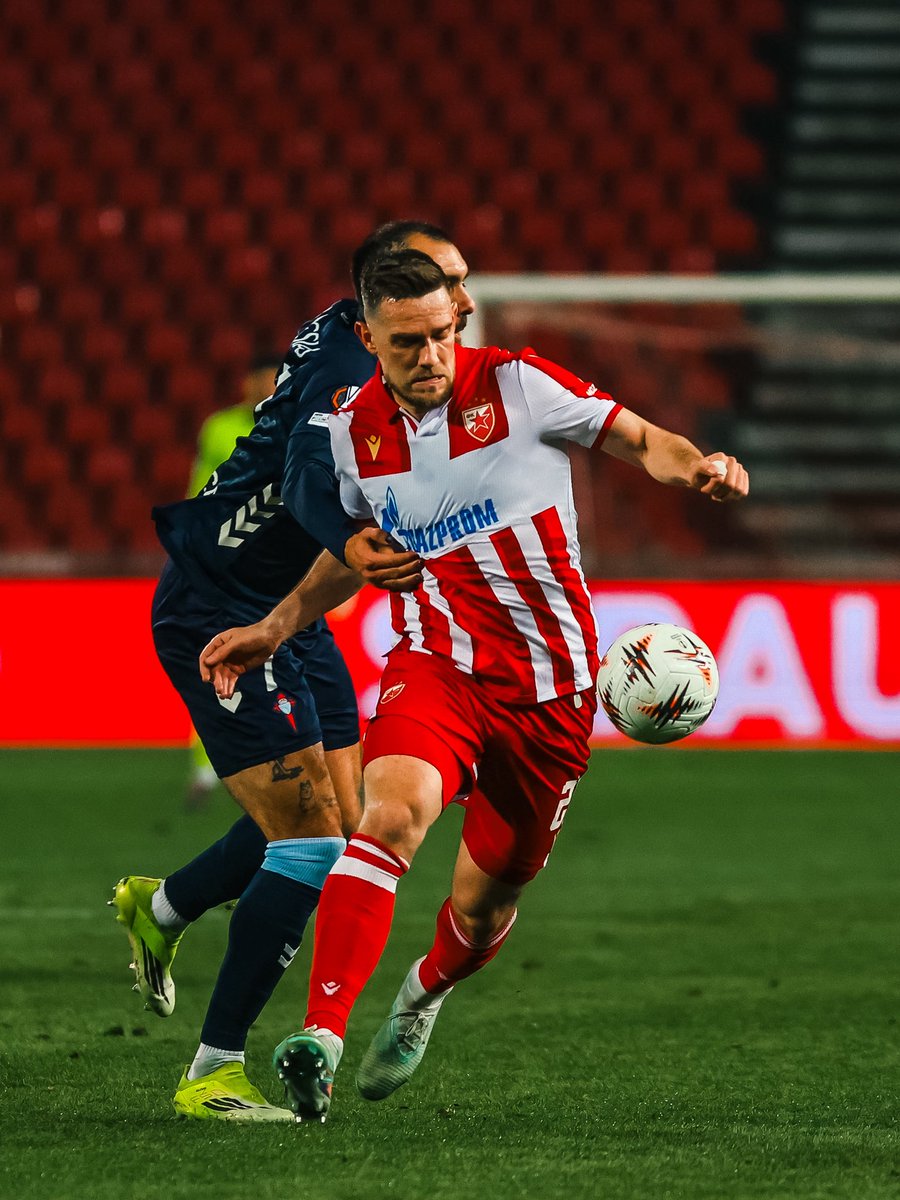 Timi Max Elsnik tweet media