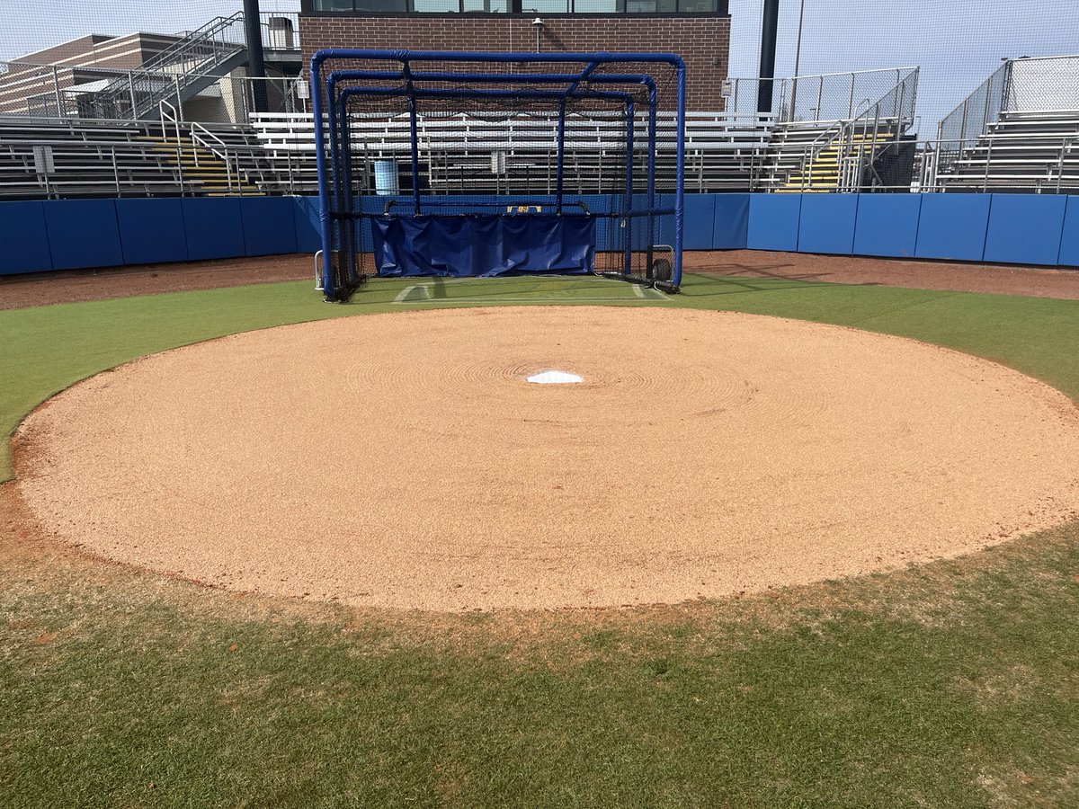 Brian Hucks tweet media