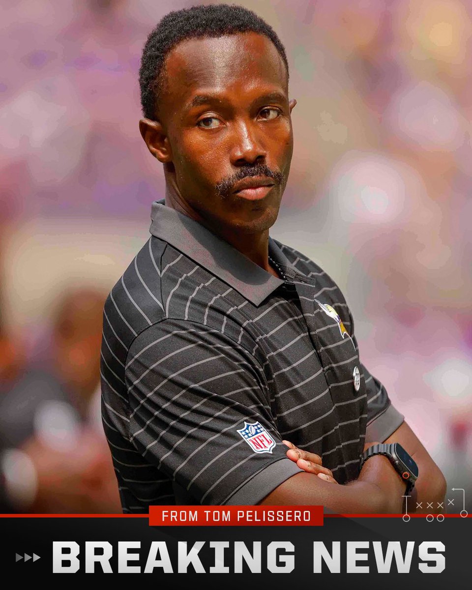 TomPelissero's tweet image. The Vikings fired GM Kwesi Adofo-Mensah, per sources.