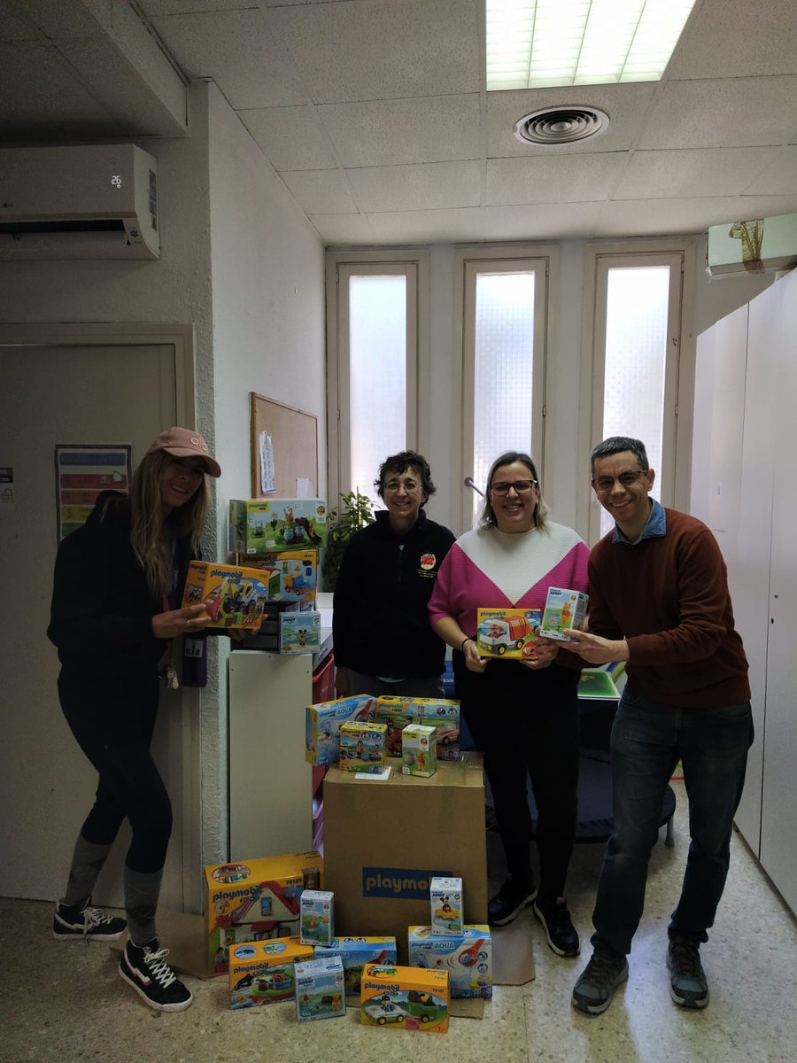 Aesclick tweet media