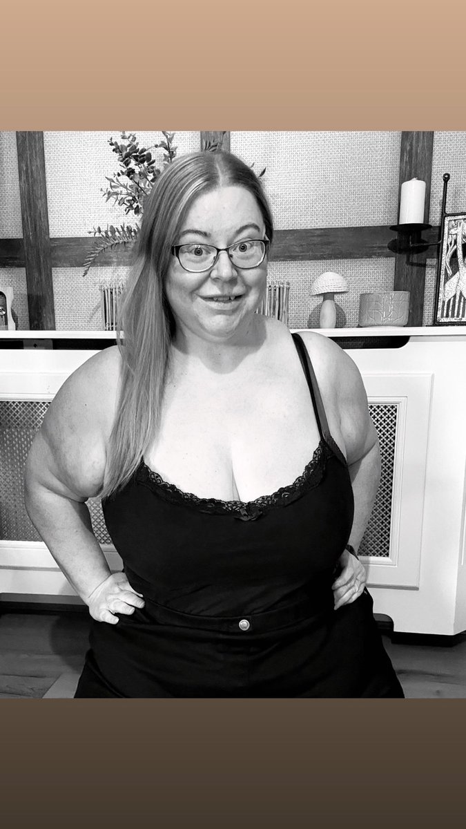 Sarahstuartxxx tweet media