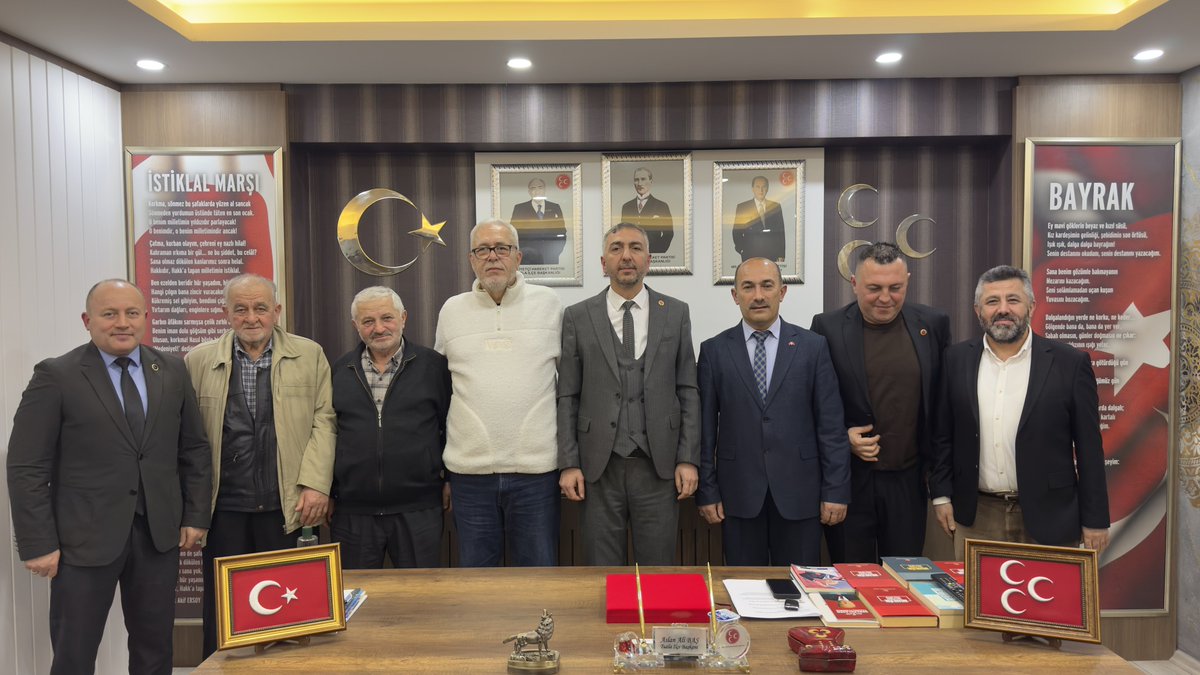 İl Yönetim Kurulu Üyemiz Sn.Yücel GÜNDOĞDU Kastamonu Şenpazar İlçe Başkanımız Sn.Mustafa ARSLAN Kastamonu Şenpazar Dördül Köyü Derneği Başkanı Sn.İlyas ÇAĞDAŞ  ve Danışma Heyeti İle Birlikte İlçe Başkanlığımızı Ziyaret Ederek;

İlçe Başkanımız Sn.Aslan Ali BAŞ
İlçe Sekreterimiz