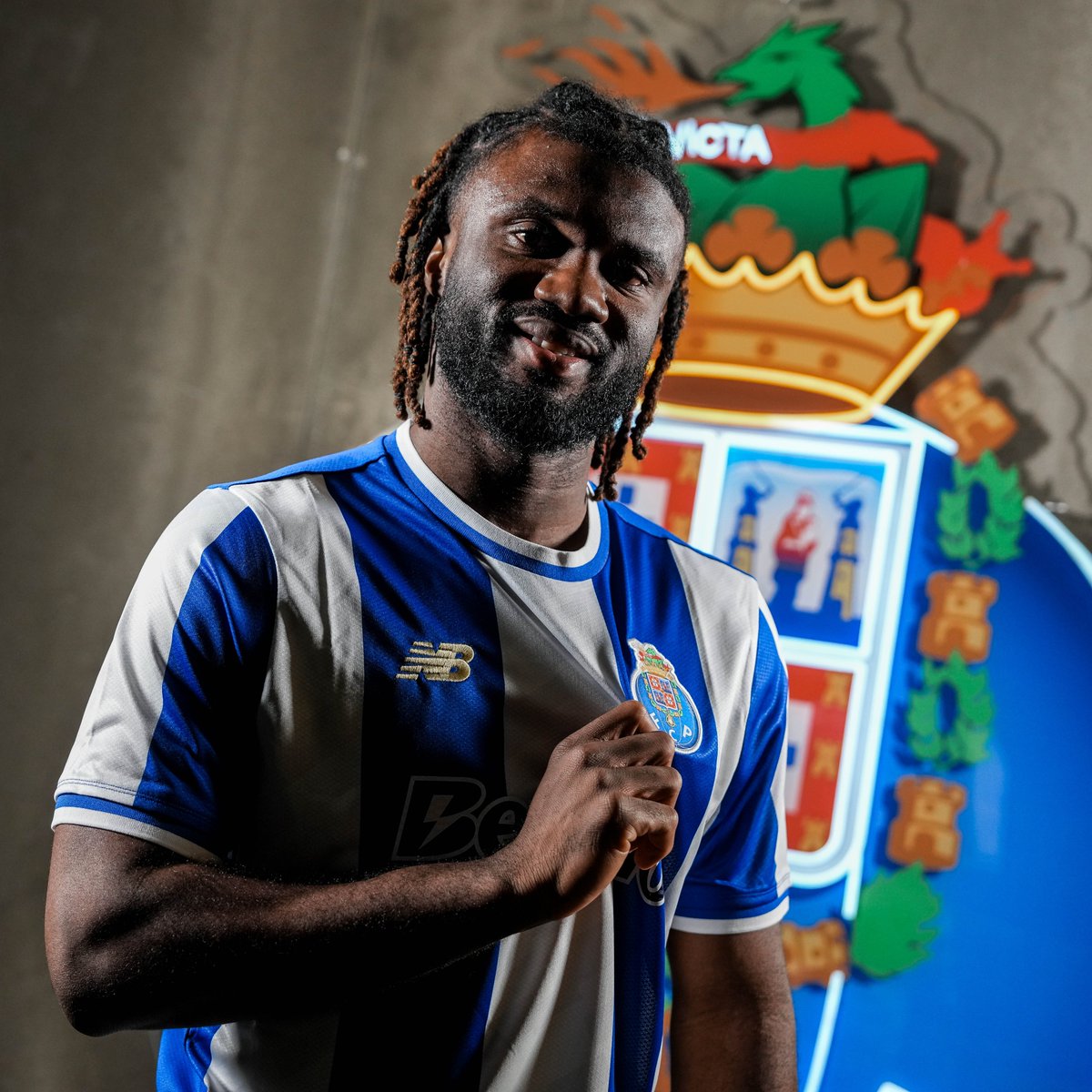 #SeguimosJuntos 🐉