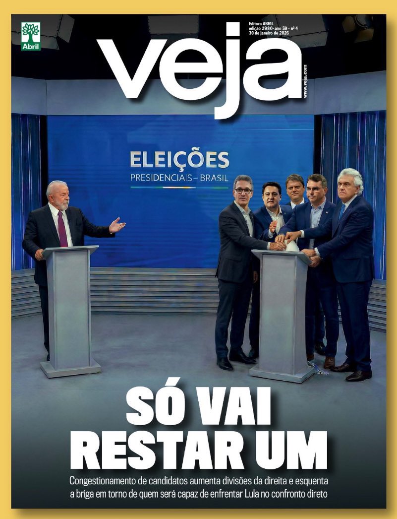 DimitriSales's tweet image. O melhor da capa da Veja é o Tarcísio de fora do púlpito eleitoral, olhando os outros candidatos com cara de fome! 
🤣🤣🤣