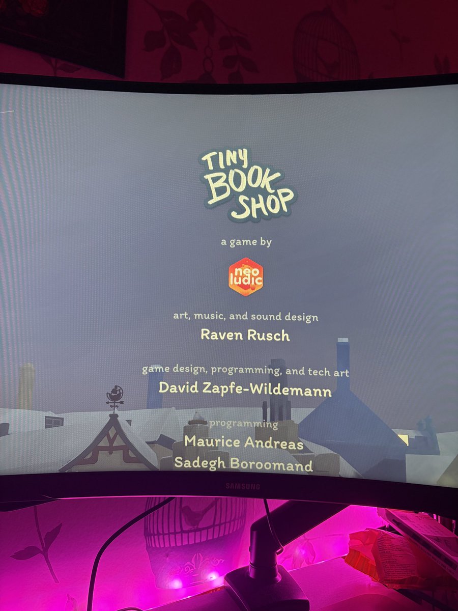 It’s taken me months but I finally finished Tiny Bookshop 🥰