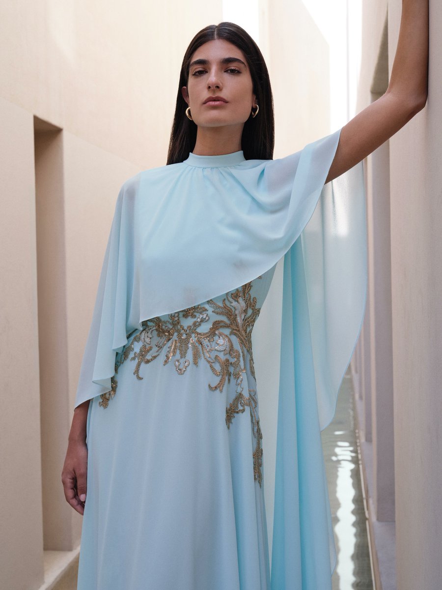FTrendsetter's tweet photo. FARFETCH PRESENTS AN EXCLUSIVE MODEST CURATION HIGHLIGHTING ARAB TALENT
Read more: https://t.co/sA0UXFQpNb
via @FTrendsetter
Photos courtesy of FARFETCH
#FARFETCH #RomyNassar #CyrusAmini #MiddleEastern #fashion https://t.co/1djC3HUAKD