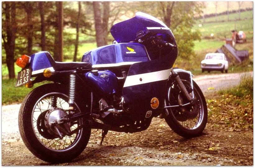 Post by 🇬🇧 POPS-YOSH 34 🏁 ヨシムラ モリワキ on X: 🇫🇷💜🏁