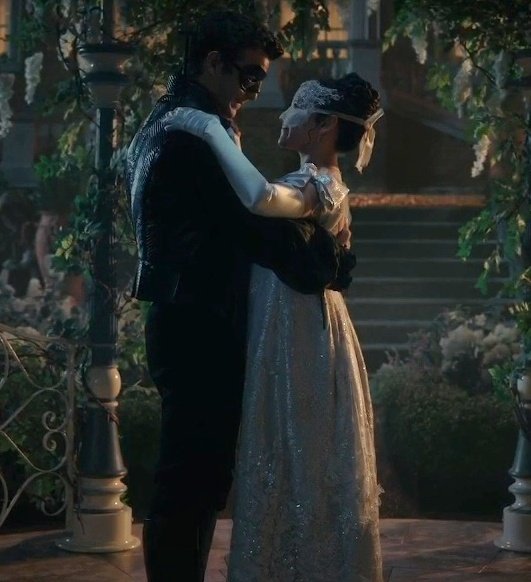 GETTING READY                    TO MAKE HISTORY