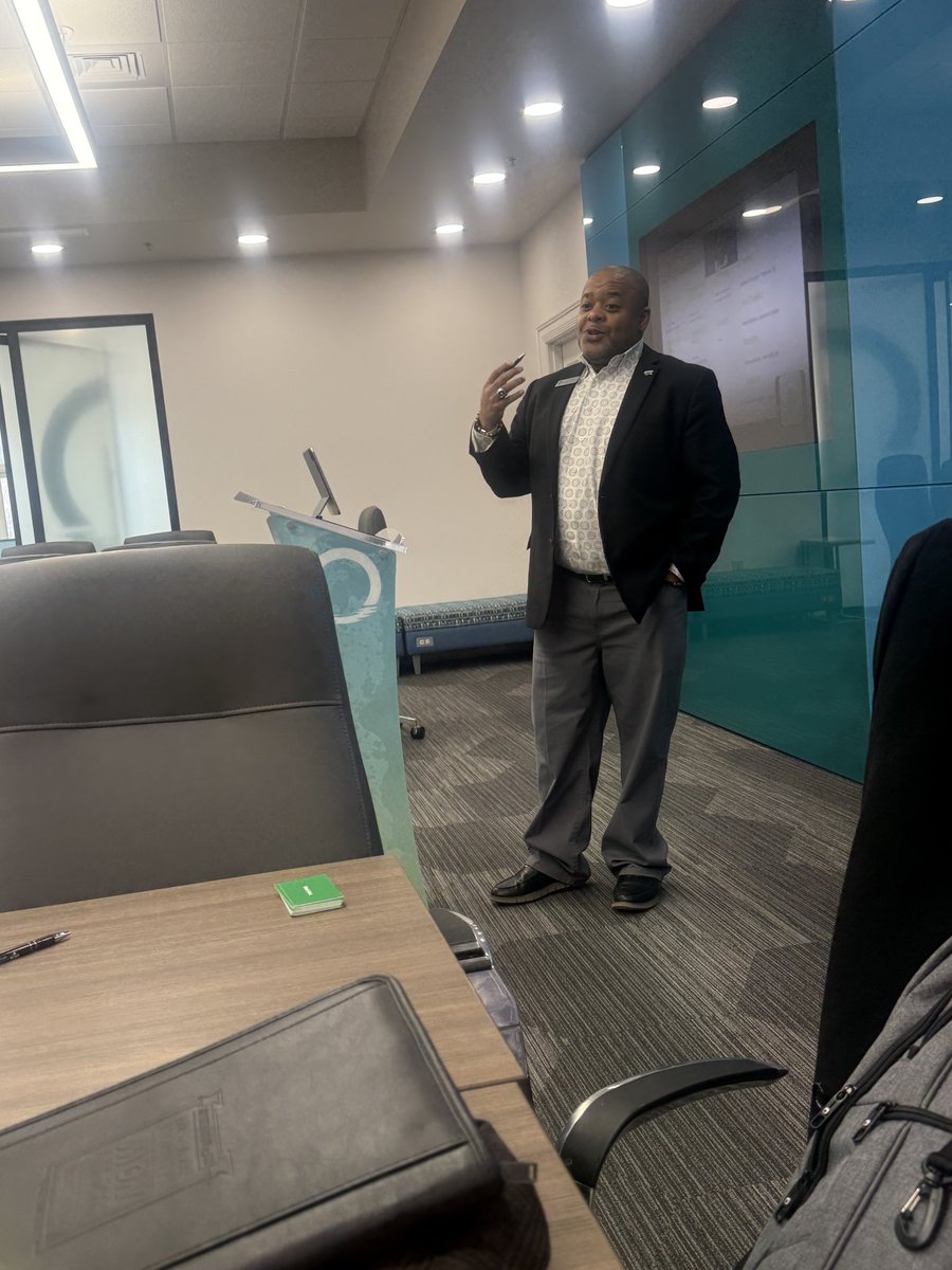 Roderick Sheppard tweet media