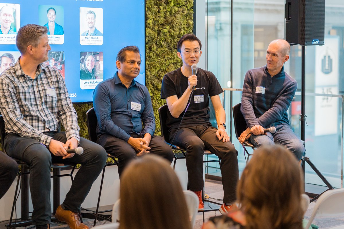 Bot Auto tweet media