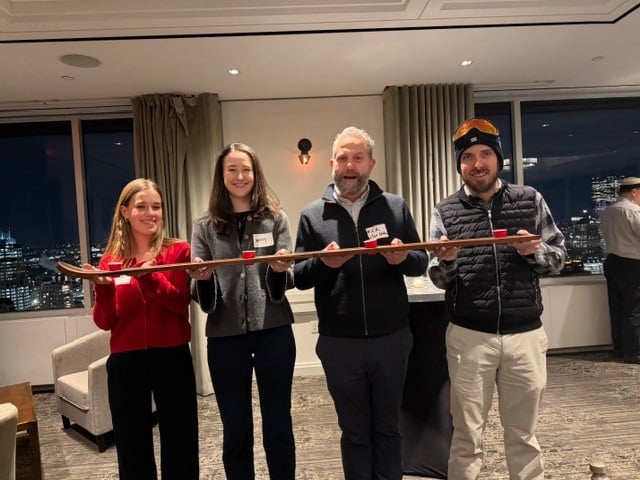 Huge thanks to everyone who joined our Boston Après Ski event ❄️🍸, hosted by Suzanne Paxton. Loved connecting over cocktails, trivia, snacks, and snowy skyline views. Until next time! 

#Boston #ApresSki #LegalOps #CogencyGlobal