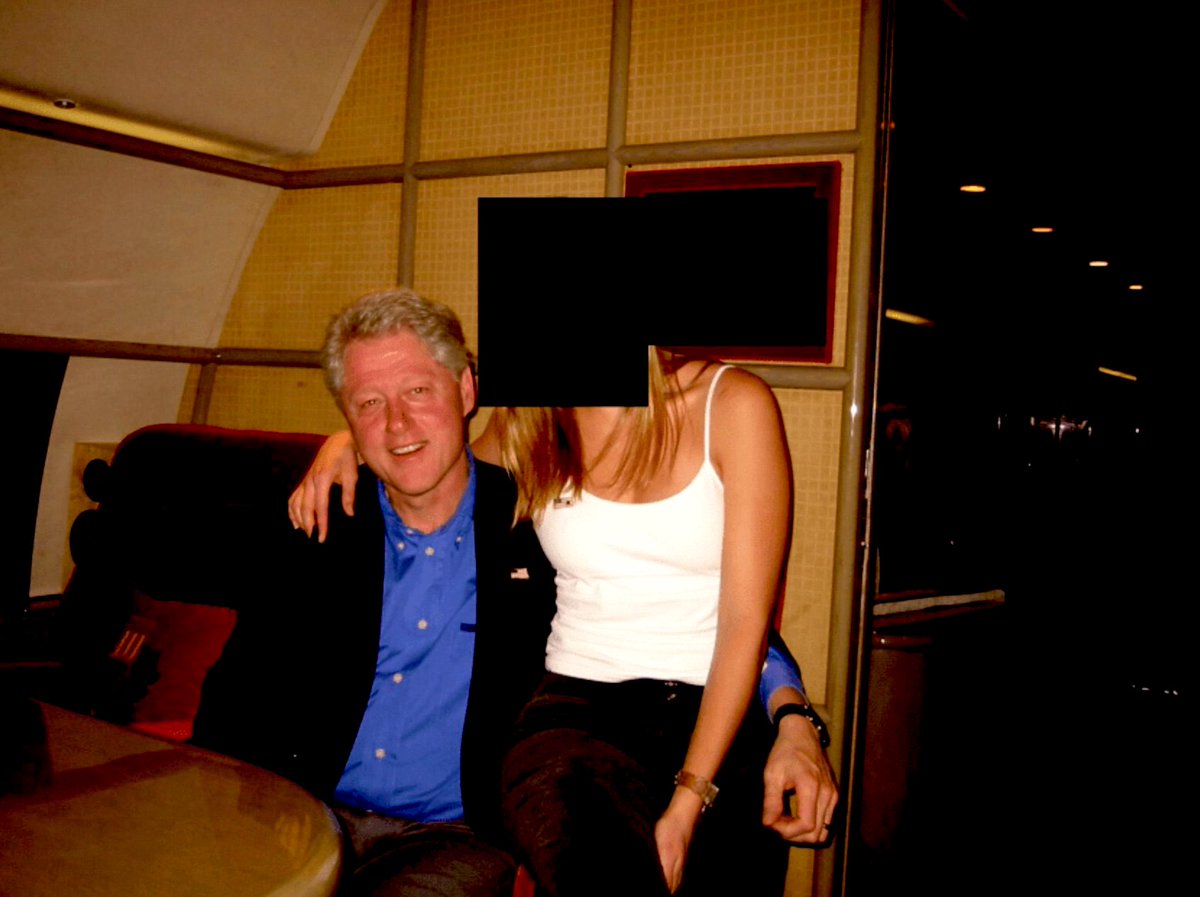 الاف الصور والفيديوهات افرجت عنها المحكمة الأمريكية فيما يخص ملفات ابستن