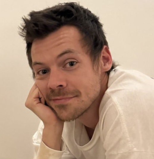 sonnyangelrry's tweet image. slipping through my fingers all the time i try to capture every minute 😭