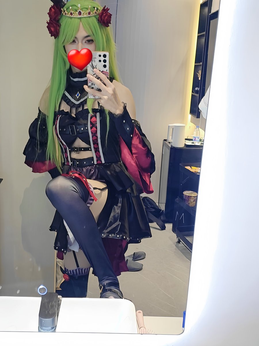 kobe227610's tweet photo. 痛楚亦是欢愉 https://t.co/ZqzzH3lIIW