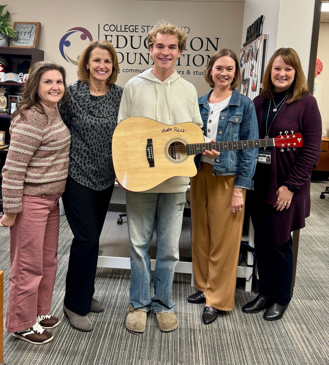 Give2KidsCSISD tweet media