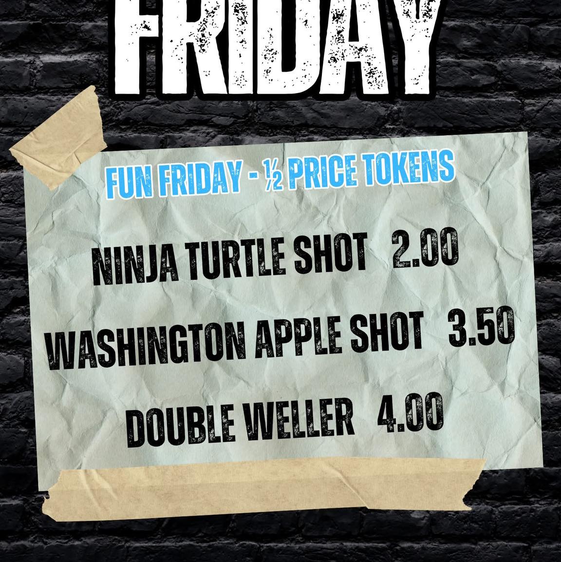 Arcade_11's tweet image. Looking for a fun AND affordable night out with the fam? Join us at Arcade 11 Bar &amp;amp; Restaurant for Fun Friday! 🎉 Enjoy half off tokens all day, plus happy hour specials and drink deals! #FamilyFun #CheapNightOut