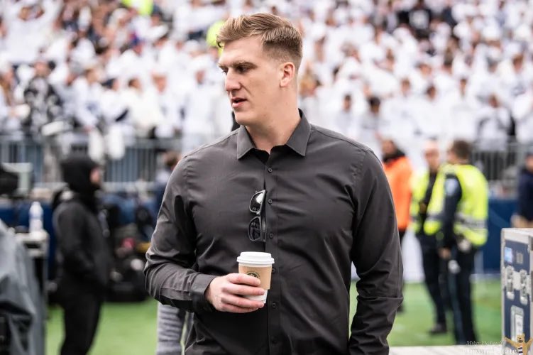 My phone has been ringing off the hook and rightfully so. 

The puzzle pieces are starting to fit for Adam Breneman to step in and help get this roster over the hump while addressing the quarterback situation in Minnesota.

From what I was told out of Breneman’s camp this morning