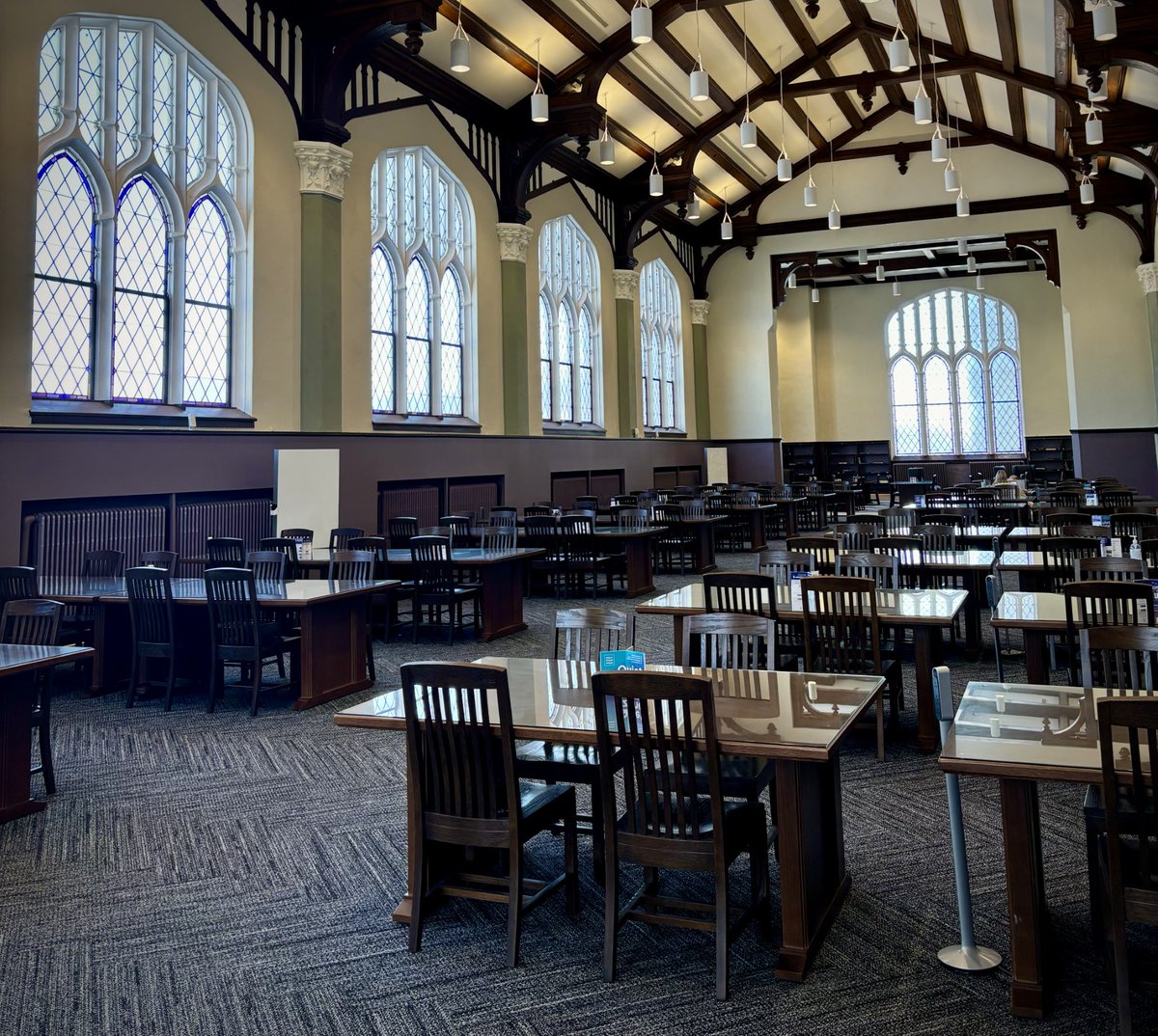 kstatelibraries's tweet photo. The semester is officially in full swing! Come visit us for any of your studying needs!๐
#kstatelibraries https://t.co/IjVjz0Ws3U