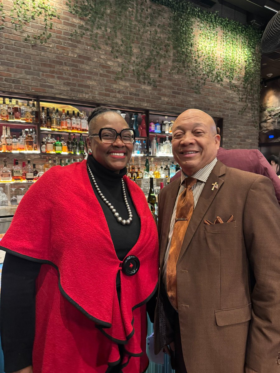 Holland & Knight tweet media