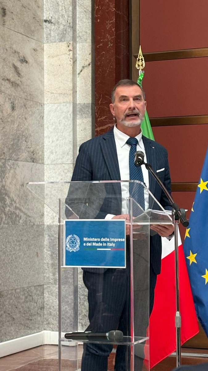 Confapi's tweet photo. #Confapi, rappresentata dal Presidente di Unionmeccanica Luigi Sabadini, ha preso parte al Tavolo Automotive, presieduto dal ministro @adolfo_urso, svoltosi presso il @mimit_gov  

Leggi la notizia completa 👉 https://t.co/WzXkOfgYYM https://t.co/uqhH7VV4at