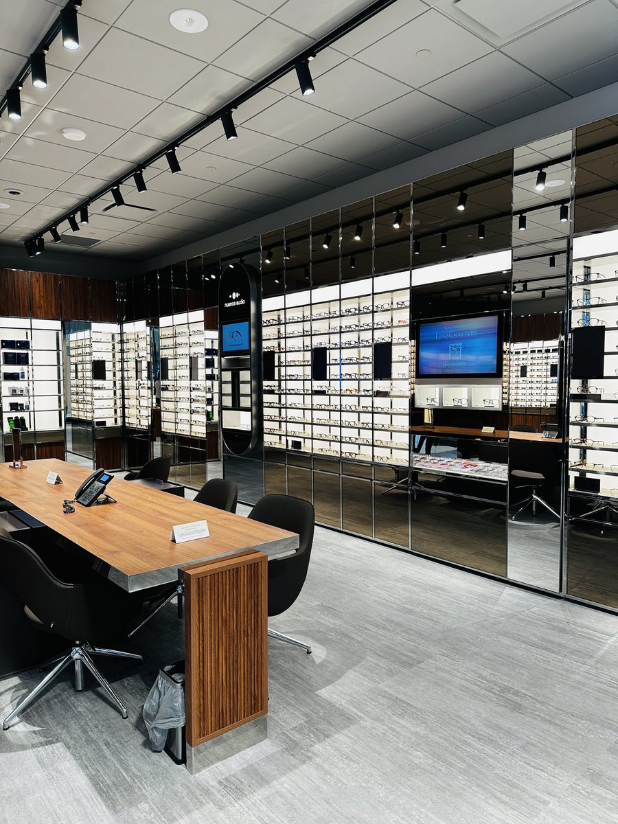 Devonshire Mall tweet media