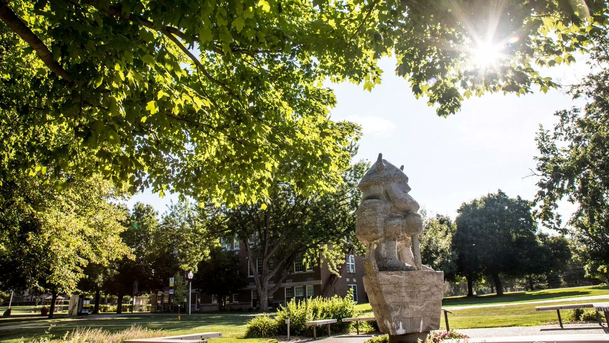 GoAugie's tweet image. We have 33(!!) members on the NSIC Myles Brand All-Academic List this year 📚

🗞️ » bit.ly/460seTl

#BuildingChampions ⚔️ #Classroom