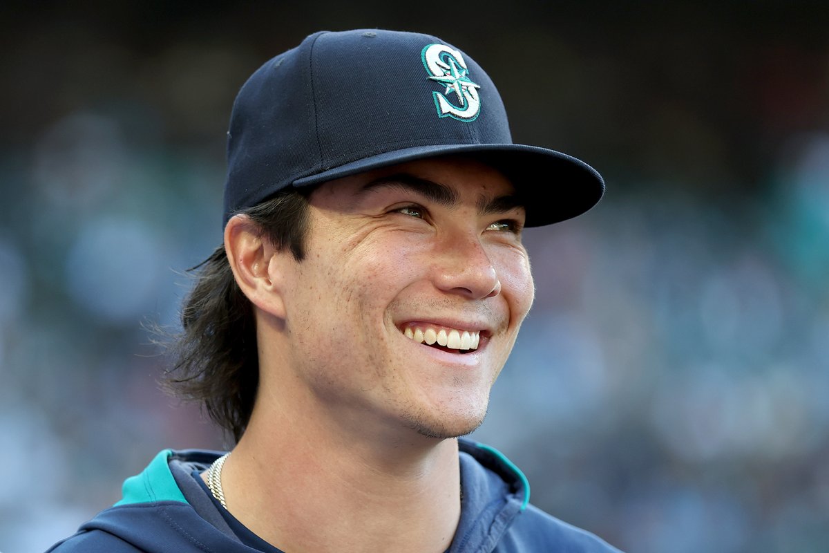 MLB's tweet image. Thinking about Bryan Woo right now