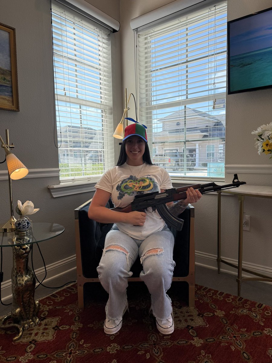 NiccyBells tweet media