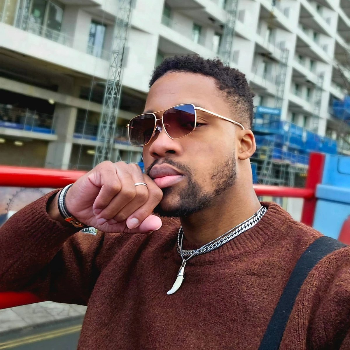 This is my face.

Please tell non virgins, fat women and 30 plus women to avoid me.

Share the gospel so reaches more whores and land whales, so that way you help me filter the damaged women i don't want to see around my space.

I will appreciate the effort 🙏