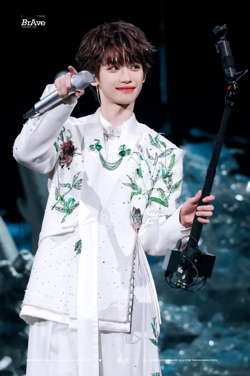 Brave0919x0706's tweet photo. 260130丨Xiamen丨游点意思
Ziyu

#ziyu #ZiYu #TianZiyu #tianxuning #TianXuningZiYu https://t.co/NfdkFTdrv9