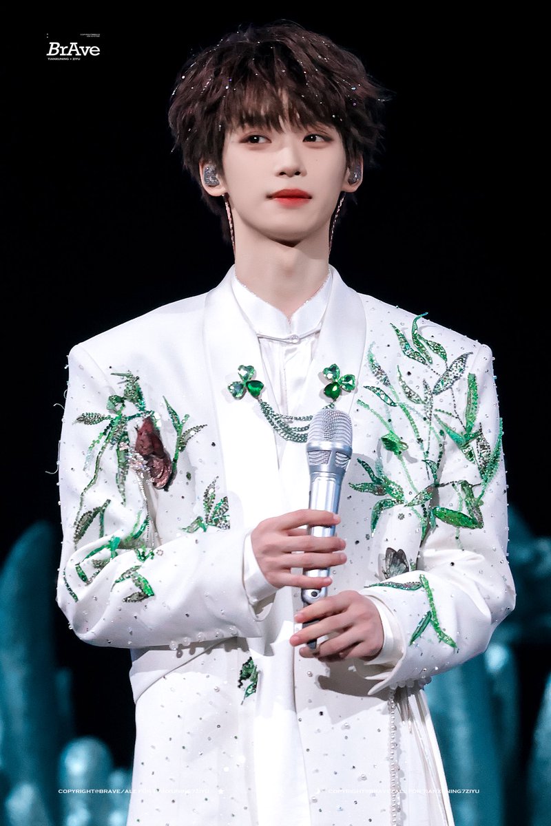 Brave0919x0706's tweet photo. 260130丨Xiamen丨游点意思
Ziyu

#ziyu #ZiYu #TianZiyu #tianxuning #TianXuningZiYu https://t.co/NfdkFTdrv9