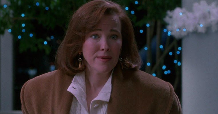 miguelaraizac's tweet photo. Tristísima noticia: Catherine O’Hara acaba de fallecer a sus 71 años.

Se perdió una leyenda del cine y televisión. Home Alone, Beetlejuice, Schitt’s Creek, The Studio y un sinfín de proyectos iconicos…que pérdida. QEPD https://t.co/VL5y0J5Qjw