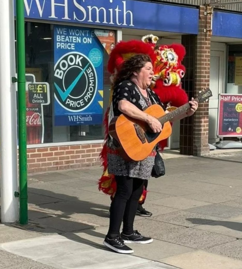 𝑆𝐼𝐴𝑁 𝑇𝐻𝑌𝑀𝐸𝑆 🫧 tweet media