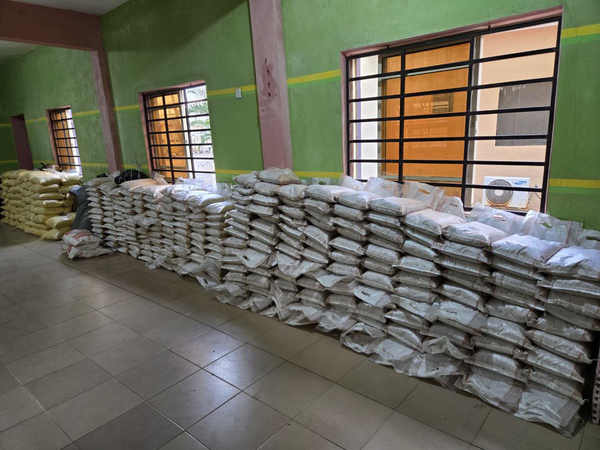 PathfindersJI's tweet photo. We recently provided humanitarian support to 120 #survivors of #sextrafficking under Project Restore Year 3, with the support of @StateDept.
#endtrafficking #not4sale https://t.co/ENO55pJ1dl