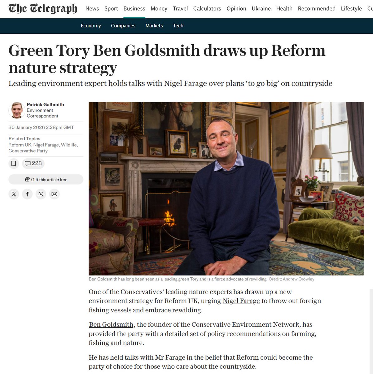 Adrian Hilton tweet media